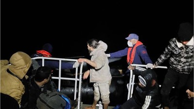 2 İlçede 24 Düzensiz Göçmen Yakalandı