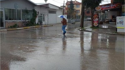 Balıkesir Hafta Sonuna Yağışla Başladı
