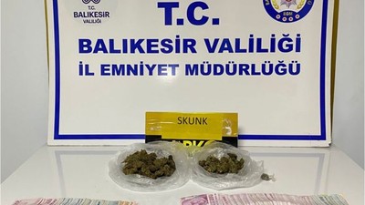 Balıkesir’de Motor Kaputuna Uyuşturucu Gizlediler