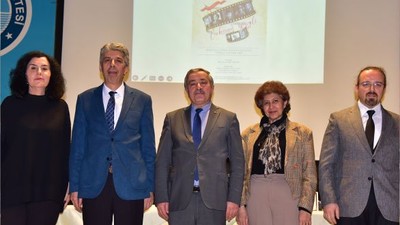 Balıkesir'de 'Türkçenin Yüzyılı' Konuşuldu