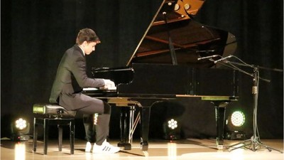 Balıkesir’de Yetenekli Gençler Jüri Huzurunda