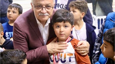 Burhaniye'de Satranç Turnuvası Sona Erdi