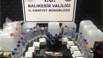 Edremit'te Kaçak Alkol Operasyonu