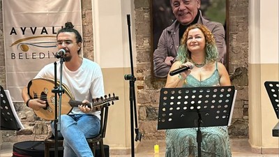 Grup Kehribar Bu Akşam Susurluk'ta!