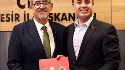 Ahmet Akın Balıkesir Büyükşehir Adaylığını Açıkladı!