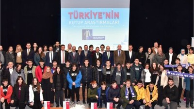 BAÜN'de Dünyayı İlgilendiren Belgesel Sunumu