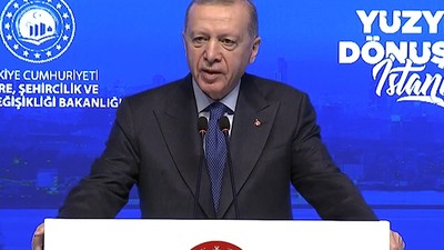 Cumhurbaşkanı Erdoğan: "Şehit olan kahraman askerlerimize Allah'tan rahmet diliyorum."