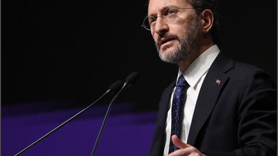 İletişimn Başkanı Altun "Yapay Zekaya Dikkat" dedi.