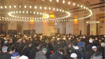 Gençler Sabah Namazında Buluşuyor