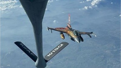 Türk savaş uçakları Kıbrıs’ın güneyinde eğitim görevi icra etti