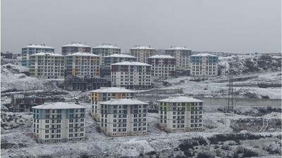 Balıkesir Merkeze İlk Kar Düştü