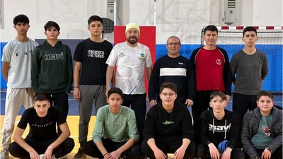 Başkan Yavaş Gençlerle Voleybol Maçı Yaptı