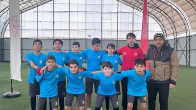 Burhaniye'de Mahalli Lig Heyecanı Başladı