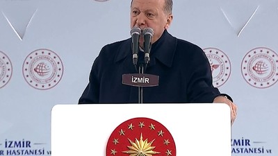 Cumhurbaşkanı Erdoğan, "Önümüzdeki ay kamuya 15 bini hemşire olmak üzere 35 bin sağlık personeli daha alıyoruz."