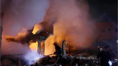 İsrail Tüm Gece Filistin'e Bomba Yağdırdı