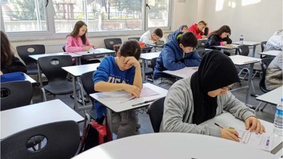 Kepsut'ta Ara Tatilde Eğitime Devam