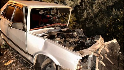 Savaştepe’de İki Otomobil Kafa Kafaya Çarpıştı: 2 Yaralı