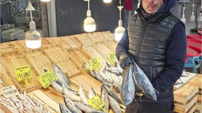 Balıkesir'deki Fırtına Balık Fiyatlarını Zirveye Taşıdı