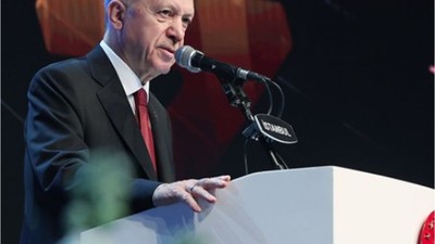 Cumhurbaşkanı Erdoğan İstanbul'a Dikkat Çekti
