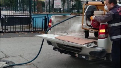 Karesi'de İlaçlama Çalışmaları Hız Kesmeden Devam Ediyor