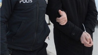 Polis Timleri Hızla Kaçmaya Çalışan Şahsı Yakaladı