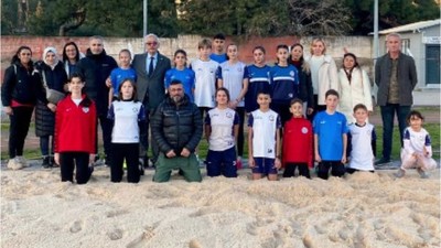 Genç Sporcular Balıkesir'de Teşvik Buluyor