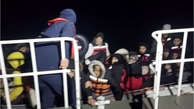 Ayvalık'ta 27 Çocuk Göçmen Yakalandı