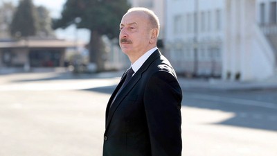 Azerbaycan 92,10’la Yeniden Aliyev Dedi