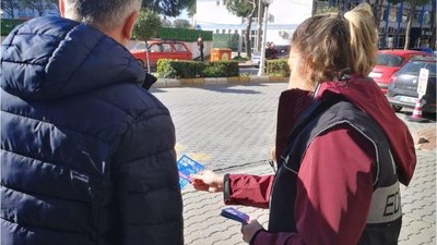 Balıkesir Emniyet Ekipleri Bilinç İçin Sokaklarda