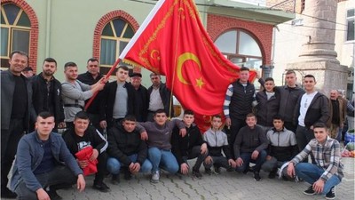 Burhaniye'de İpek Sancak İçin Pilav Hayrı