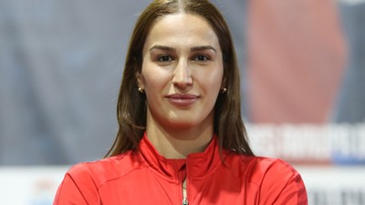 Buse Tosun Çavuşoğlu, Gençlere Örnek Oluyor