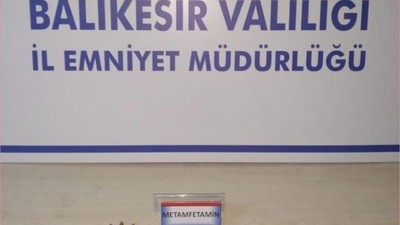Cebinden Fırlattığı Madde Çeteyi Çökertti