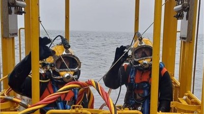 Dalgıçlar Gemi Enkazına Dalış Yaptı