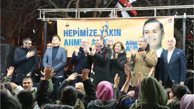 Gündoğan Mahallesi'nden Ahmet Akın'a Destek