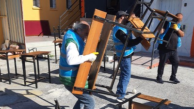 Mahkumlar okulların tadilat ve bakımlarını yapıyor