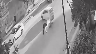Motosikletle Araca Çarptı, Alevler İçinde Kaldı