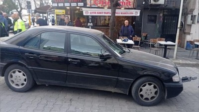 Otomobil ve Motosiklet Çarpıştı: 2 Yaralı