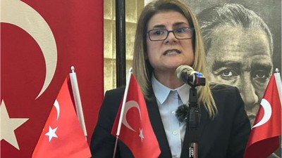 Özlem Ural 31 Mart’a Gönderme Yaptı