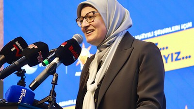 Uygur “Yeni Türkiye Yüzyılında Şehirler”