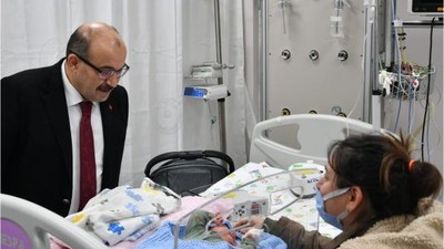 Vali Ustaoğlu Hasta Yakınlarına Destek Oldu