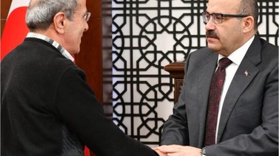 Vali Ustaoğlu Vatandaşları Dinledi