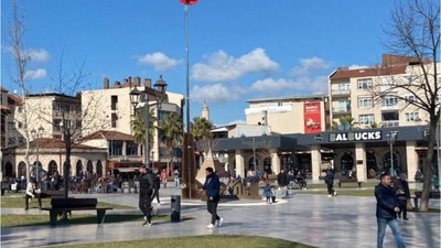 Balıkesirliler Güneşli Günün Tadını Çıkarıyor