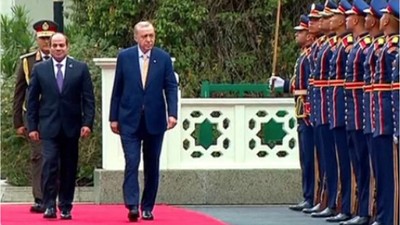 Cumhurbaşkanı Erdoğan Mısır'da Karşılandı