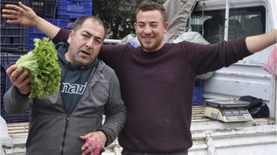 Balıkesir Pazarında Müşterilerin Tercihi Tazelikten Yana Oluyor