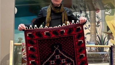3 Bin Yıllık Halıların Tanıtılması İçin Öğretmenlik Mesleğini Bıraktı