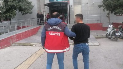 23 Yıldır Aranıyordu Bakın Nasıl Yakalandı