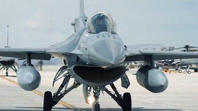 AESA Uçak Burun Radarı F-16’ya takıldı