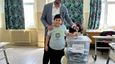 Balıkesir Deva Partisi İl Başkanı Oyunu Kullandı
