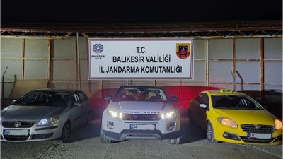 Balıkesir'de Aynı Gecede 3 Göçmen Operasyonu