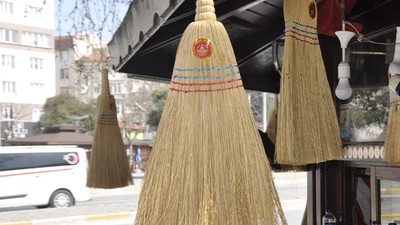 Balıkesir’de Ot Süpürgeler Teknolojiye Kafa Tutuyor